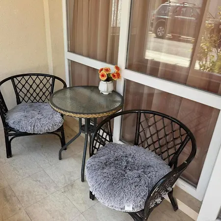 Sunny Day 7 * בורגאס