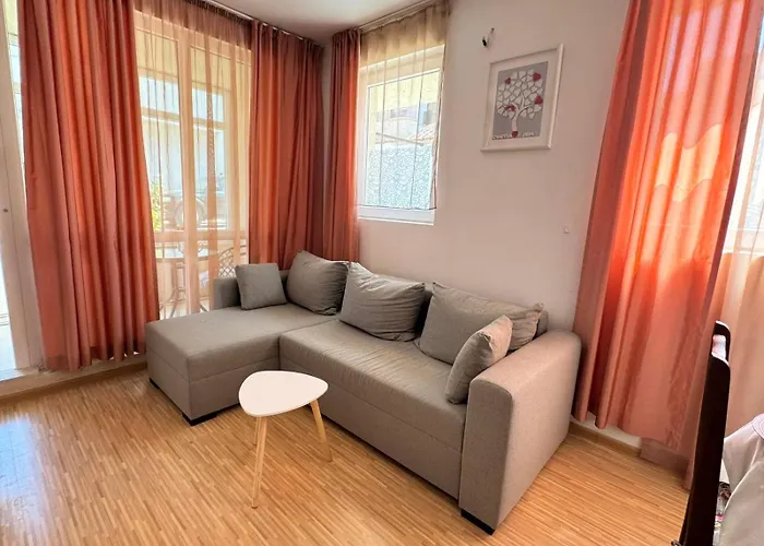 Sunny Day 7 * Burgas