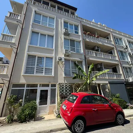 Sunny Day 7 Apartment Burgas City